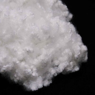 kupować Regenerowane włókna poliestrowe z PET 32 mm Silikonizowane włókna poliestrowe konjugowane produkcja online