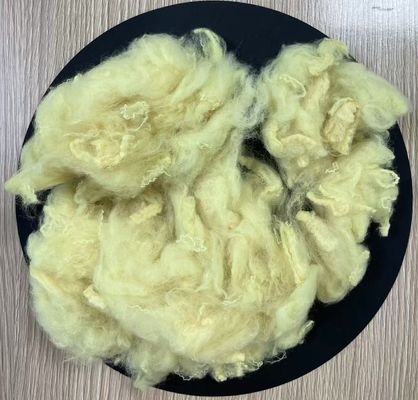 Dobra cena. Włókno z recyklingu z poliestru 2,5D 51mm Chick Yellow w Internecie