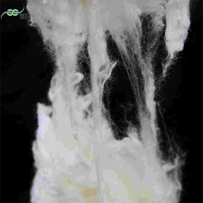 Włókno poliestrowe o wysokiej wydłużeniu 60 mm, opóźniające płomień, do białych tkanin nienasypanych